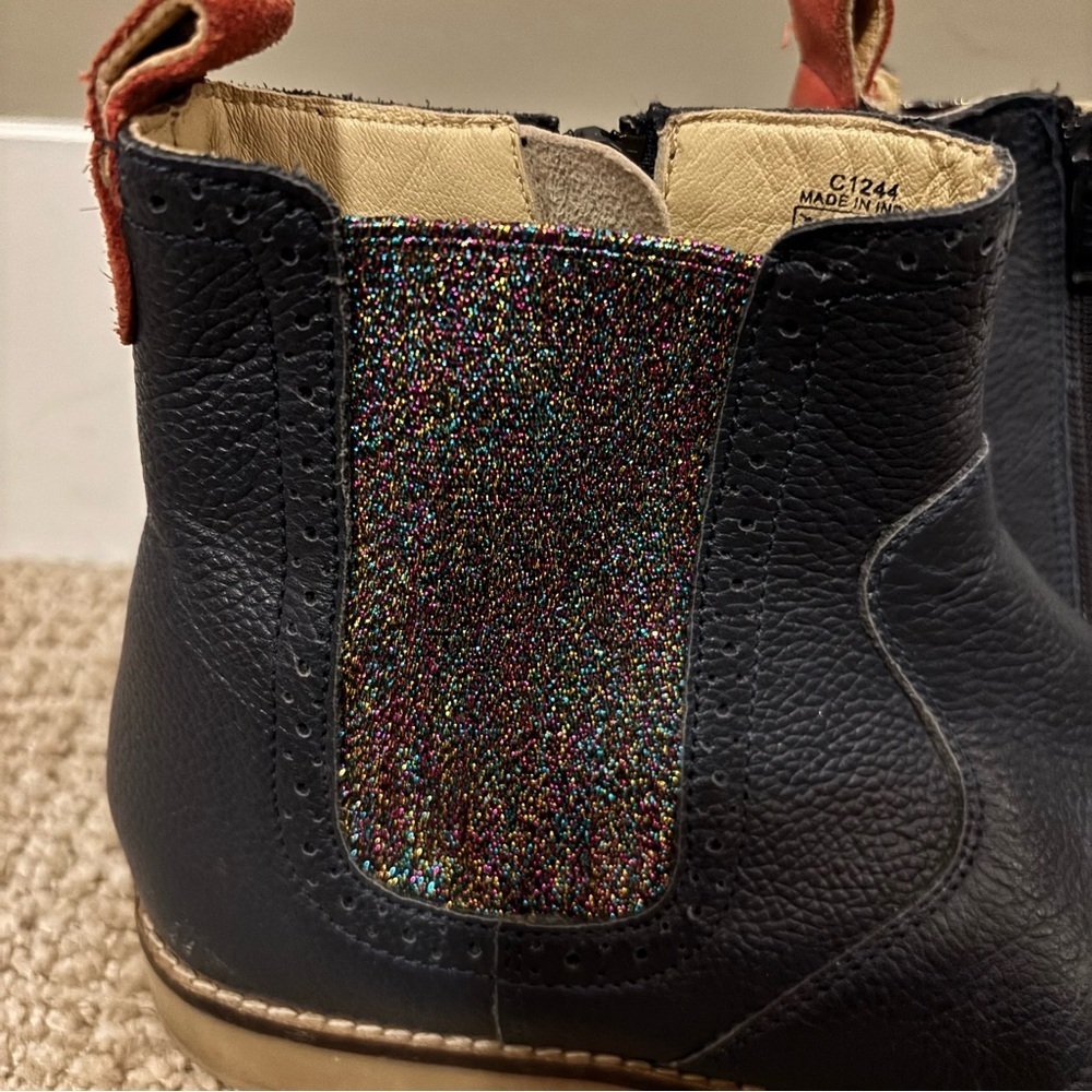 Mini Boden - Kids Navy Leather Chelsea Boots - size 35 - Picture 3 of 8